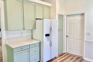 7588 Cameron Cir, Fort Myers, FL 33912 - Photo 9