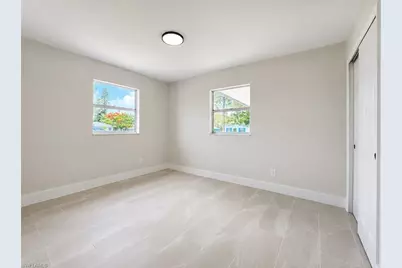 5422 9th Ave, Fort Myers, FL 33907 - Photo 7