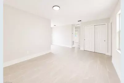 5422 9th Ave, Fort Myers, FL 33907 - Photo 3
