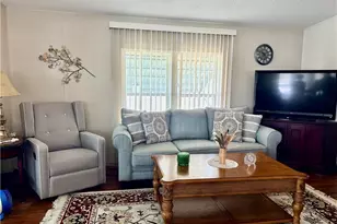 3021 Artesian Ln, North Fort Myers, FL 33917 - Photo 9