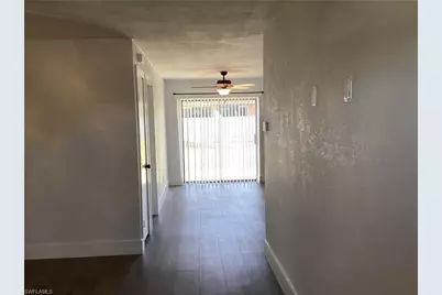 1123 NE 15th Ln, Cape Coral, FL 33909 - Photo 13