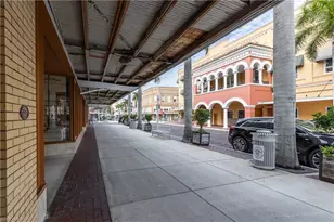 2260 First St, Fort Myers, FL 33901 - Photo 5