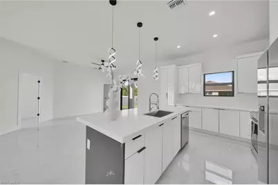 2903 NW 3rd St, Cape Coral, FL 33993 - Photo 21