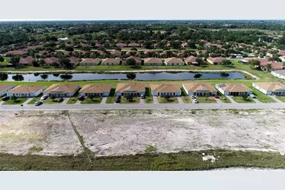 18303 Gibraltar Ln, Lehigh Acres, FL 33936 - Photo 35