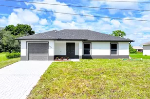 1011 Kent St E, Lehigh Acres, FL 33974 - Photo 1