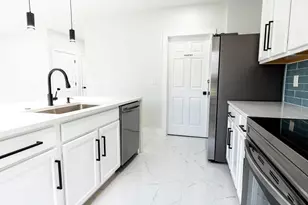 509 SW 27th Terrace, Cape Coral, FL 33914 - Photo 13
