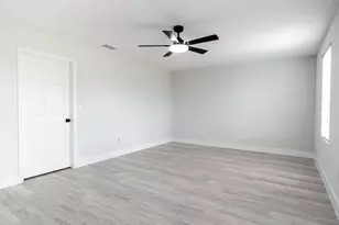 509 SW 27th Terrace, Cape Coral, FL 33914 - Photo 25