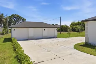 195 Rotonda Blvd W, Rotonda West, FL 33947 - Photo 17