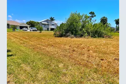14185 Clubhouse Dr, Bokeelia, FL 33922 - Photo 3