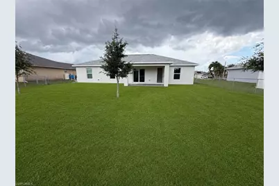 3223 NE 14th Ave, Cape Coral, FL 33909 - Photo 15