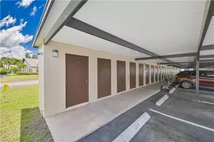 11540 Caravel Cir, Fort Myers, FL 33908 - Photo 5