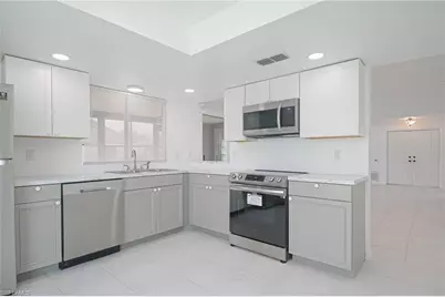 9833 Maplecrest Cir, Lehigh Acres, FL 33936 - Photo 7