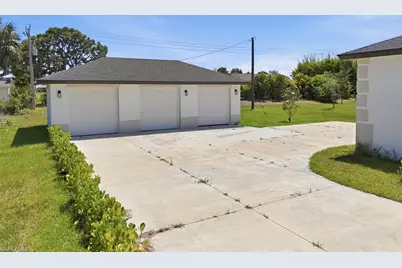 195 Rotonda Blvd W #B, Rotonda West, FL 33947 - Photo 17