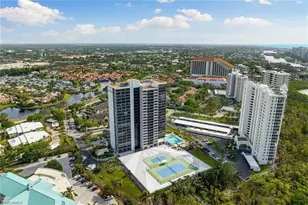 5601 Turtle Bay Dr, Naples, FL 34108 - Photo 43