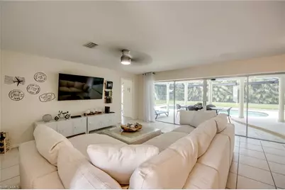 4424 SE 11th Pl, Cape Coral, FL 33904 - Photo 3