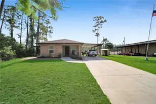 3241 Tropicaire Blvd, North Port, FL 34286 - Photo 13