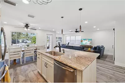 210 Hibiscus Dr, Fort Myers Beach, FL 33931 - Photo 3