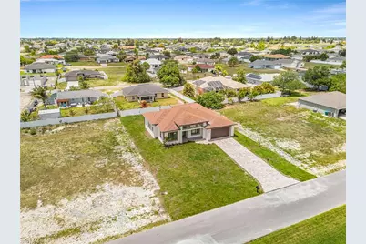 1306 NE 3rd Ave, Cape Coral, FL 33909 - Photo 27