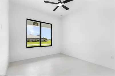 1306 NE 3rd Ave, Cape Coral, FL 33909 - Photo 17