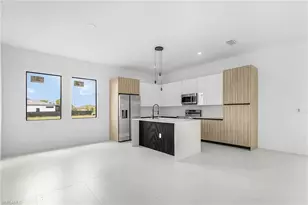 1306 NE 3rd Ave, Cape Coral, FL 33909 - Photo 7