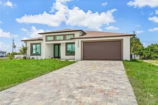 1306 NE 3rd Ave, Cape Coral, FL 33909 - Photo 3