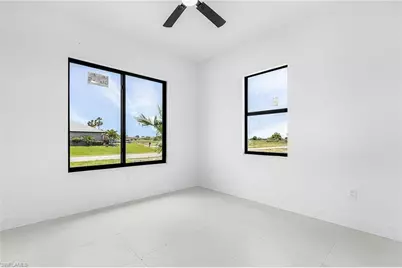 1306 NE 3rd Ave, Cape Coral, FL 33909 - Photo 21