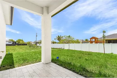 1306 NE 3rd Ave, Cape Coral, FL 33909 - Photo 23