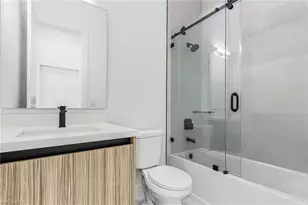 324 NE 15th St, Cape Coral, FL 33909 - Photo 19