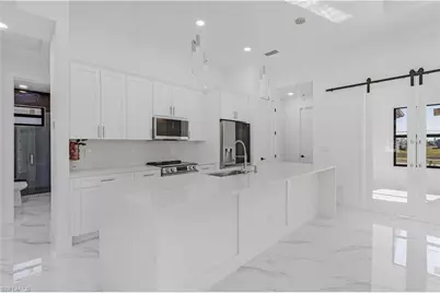 1817 Kismet Pkwy W, Cape Coral, FL 33993 - Photo 5