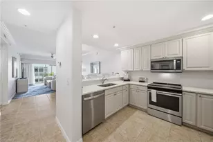 221 9th St S, Naples, FL 34102 - Photo 3