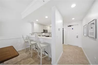 221 9th St S #206, Naples, FL 34102 - Photo 7