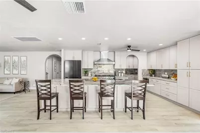 17221 Shelby Ln, North Fort Myers, FL 33917 - Photo 5