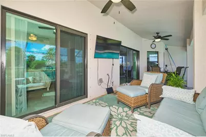 1119 NE 2nd Ter, Cape Coral, FL 33909 - Photo 33