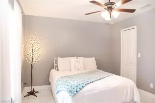 818 SW 11th Ave, Cape Coral, FL 33991 - Photo 19