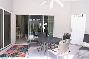 818 SW 11th Ave, Cape Coral, FL 33991 - Photo 7