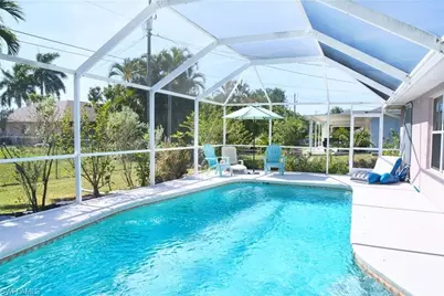 818 SW 11th Ave, Cape Coral, FL 33991 - Photo 5