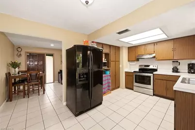 12337 Fourth St, Fort Myers, FL 33905 - Photo 9