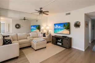 7430 Lake Breeze Dr, Fort Myers, FL 33907 - Photo 5