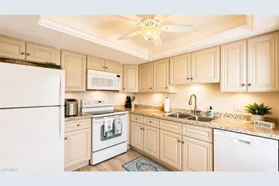 7430 Lake Breeze Dr #311, Fort Myers, FL 33907 - Photo 9