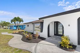 4135 Coronado Pkwy, Cape Coral, FL 33904 - Photo 3