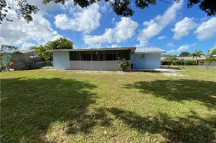 11310 Linda Loma Dr, Fort Myers, FL 33908 - Photo 21