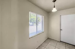 2239 Iris Way, Fort Myers, FL 33905 - Photo 9