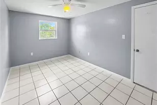 6617 Warwick Cir, Fort Myers, FL 33919 - Photo 19