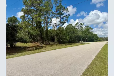 8270 Ebson Dr, North Fort Myers, FL 33917 - Photo 17