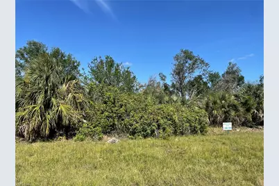149 White Pine Dr, Rotonda West, FL 33947 - Photo 1