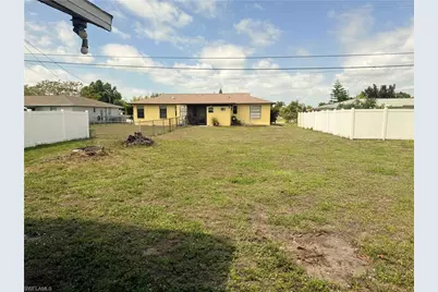 3814 SE 3rd Pl, Cape Coral, FL 33904 - Photo 19