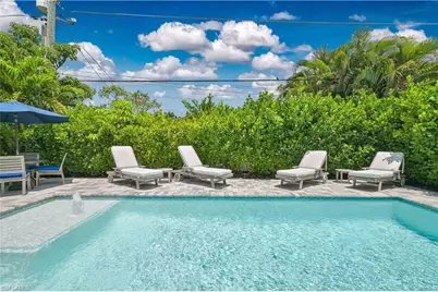 693 105th Ave N, Naples, FL 34108 - Photo 5
