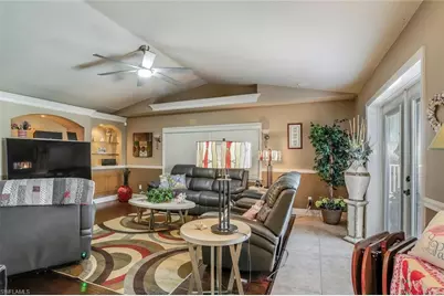 920 NW 3rd Ave, Cape Coral, FL 33993 - Photo 9