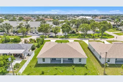 4620 SW 8th Ct, Cape Coral, FL 33914 - Photo 19