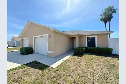 1022 NE 8th Pl, Cape Coral, FL 33909 - Photo 3